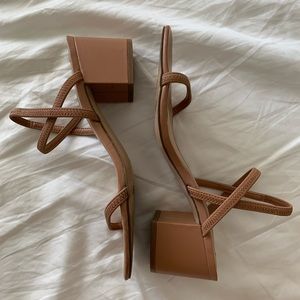 Steve Madden Inessa - Nude Block Heel